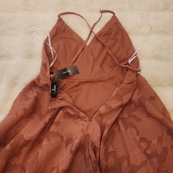 Lulus Days of Beauty in Vintage Rose Butnout Floral Mini Skater Dress size XS - Picture 9 of 15